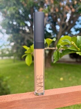 NARS COSMETICS Radiant Creamy Concealer in Custard Medium 1